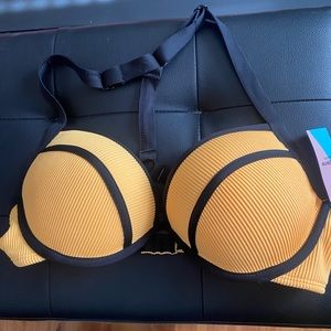 Bikini Top size Large